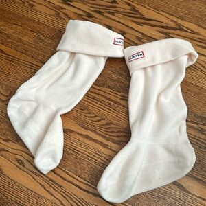 Hunter cozy rain boot inserts / size Medium - cream colour